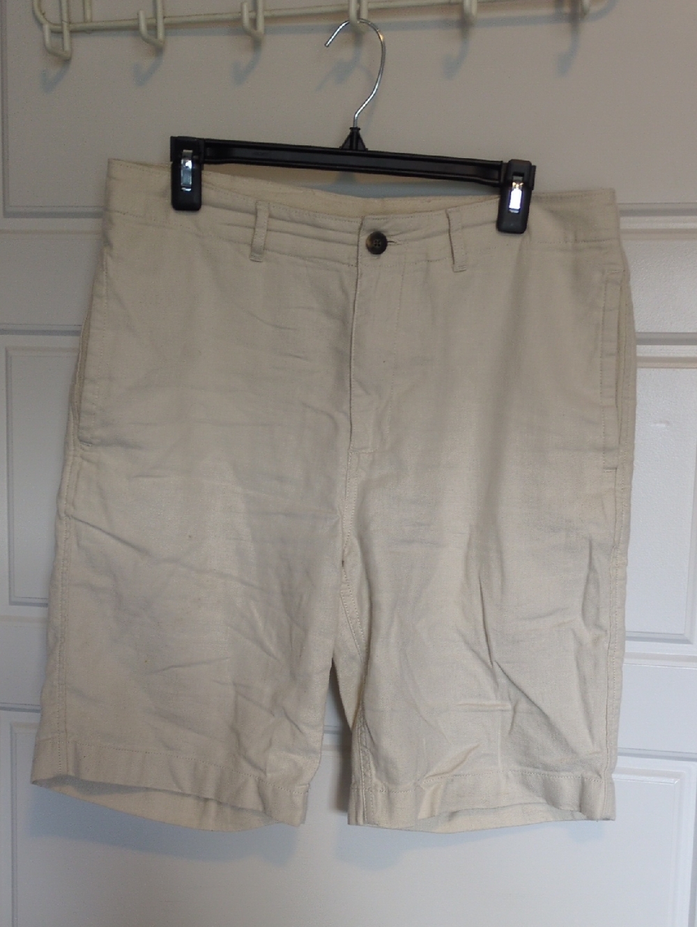 Caribbean Men's Flat Front Shorts in Cream
